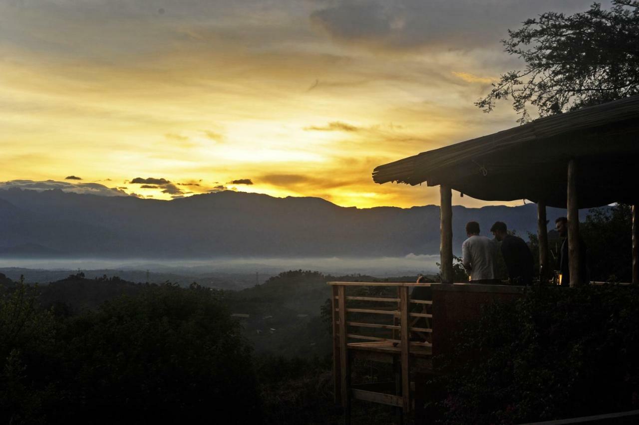 Isunga Lodge Kibale National Park Esterno foto